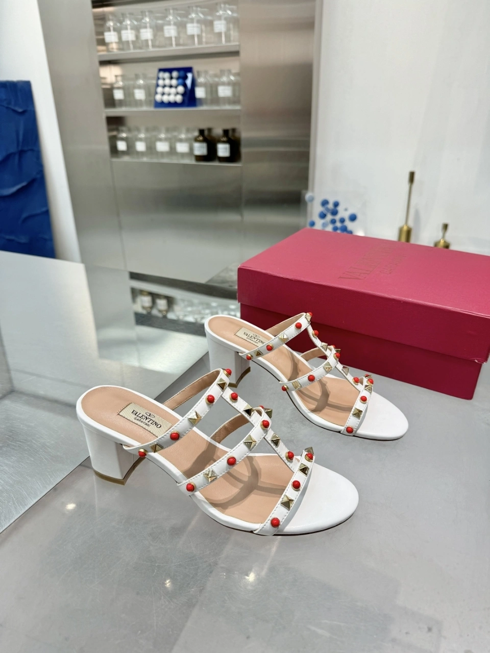 V1859ti9o WS0C47MAXD2K Heel height：6.5CM sheepskin item:ET-X302G1162